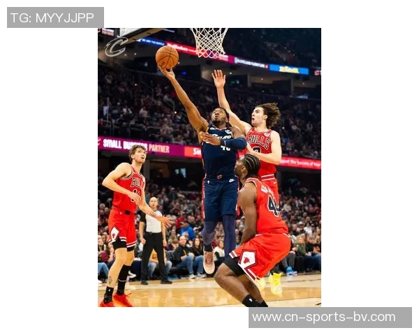 米切尔状态火热轻松砍下46分创赛季新高带队胜利表现惊艳全场