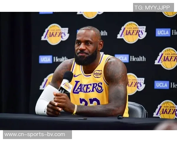 徐静雨分析詹姆斯与乔丹的差距湖人争冠前景仍需谨慎评估 徐静雨分析詹姆斯与乔丹的差距湖人争冠前景仍需谨慎评估