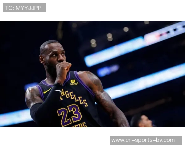 詹姆斯模仿决定1宣布退役是否过于哗众取宠显得不够体面