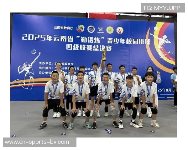 全北现代勇夺冠军荣耀时刻展现球队不屈精神与卓越实力